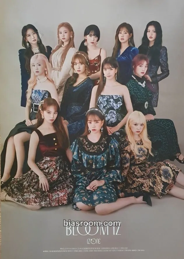 BLOOM*IZ Photocard - IZ*ONE - IZ*ONE K-pop photocard