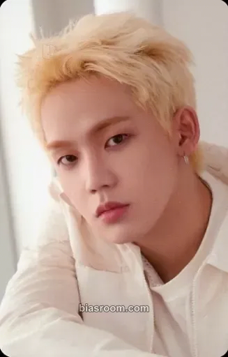 Choi Hyunsuk THE SECOND STEP : CHAPTER ONE Photocard - TREASURE - TREASURE K-pop photocard
