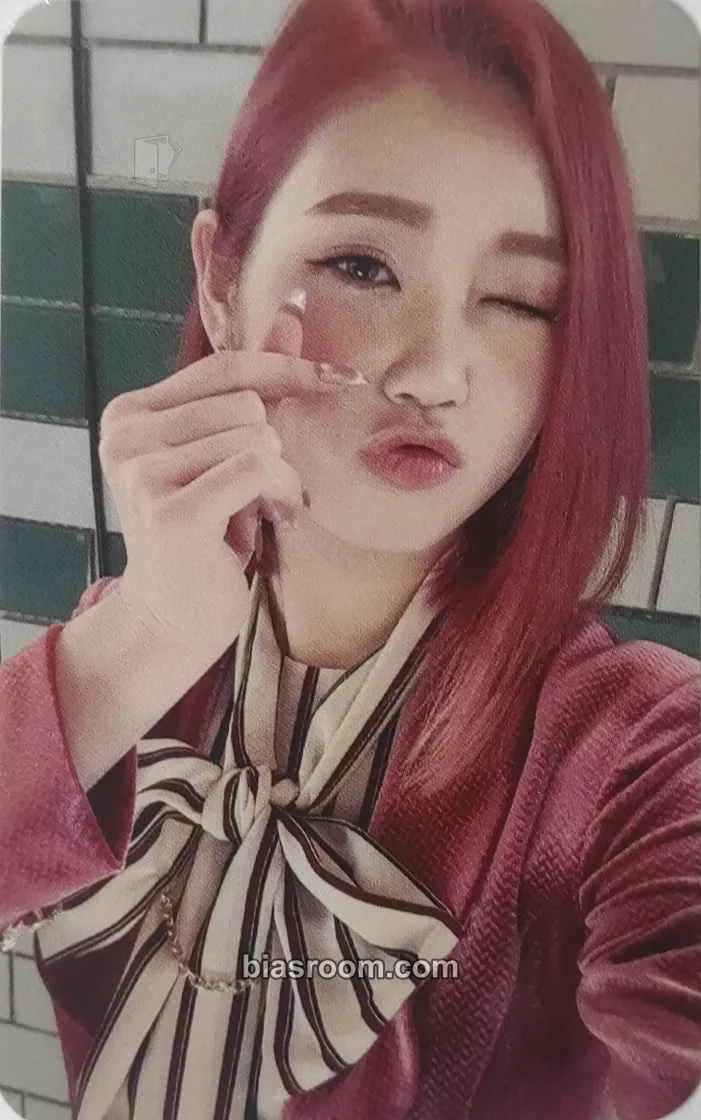 Mire TRI.BE Da Loca Photocard - TRI.BE - TRI.BE K-pop photocard