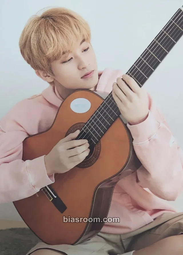 NCT 127 - Mark - Summer Vacation Kit Other kit inclusion A4