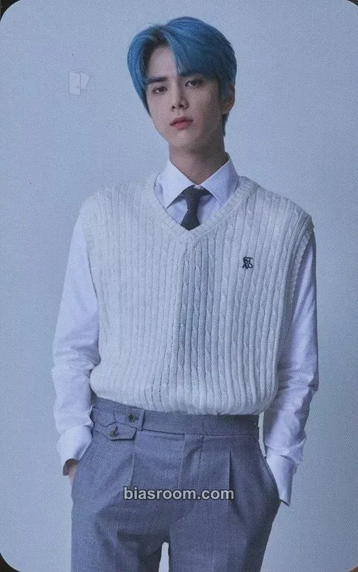 Younghoon World Tour: The B-Zone Photocard - THE BOYZ - THE BOYZ K-pop photocard