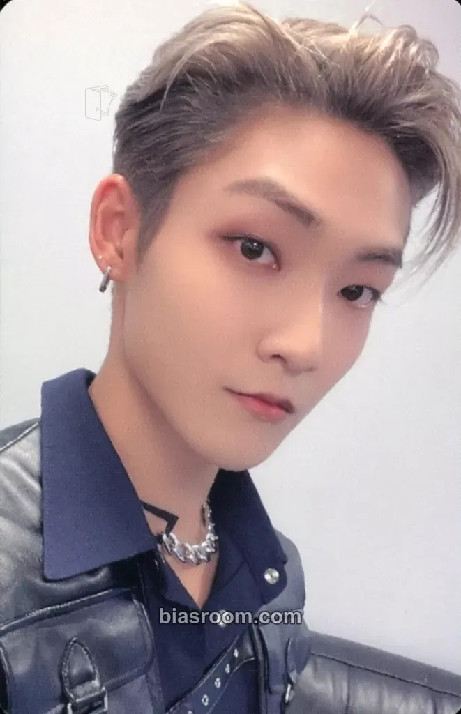 Kevin World Tour: The B-Zone Photocard - THE BOYZ - THE BOYZ K-pop photocard