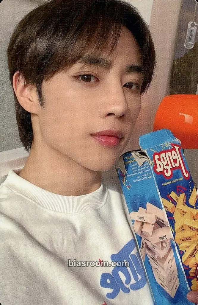 Sunwoo 2021 Fan Con: The B-Zone Photocard - THE BOYZ - THE BOYZ K-pop photocard