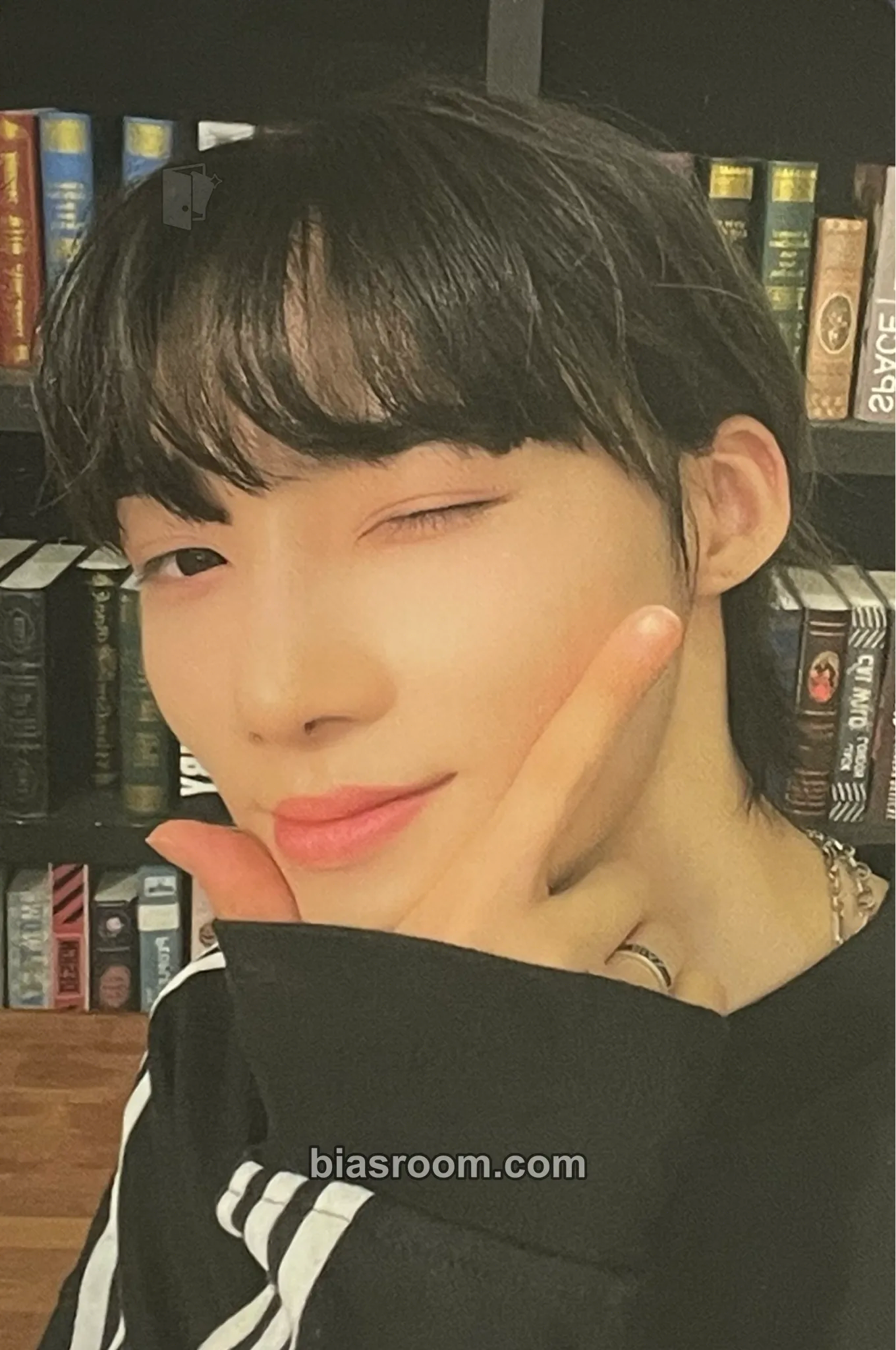 New World Tour: The B-Zone Photocard - THE BOYZ - THE BOYZ K-pop photocard