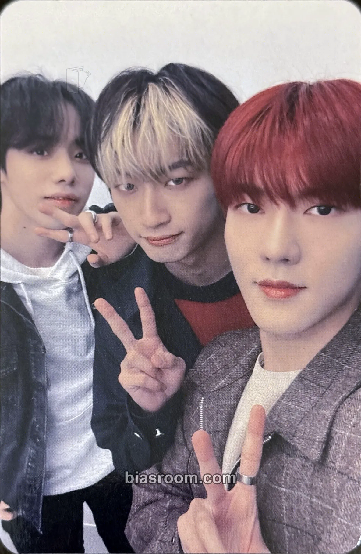 What's goin' on Photocard - Omega X - Omega X K-pop photocard