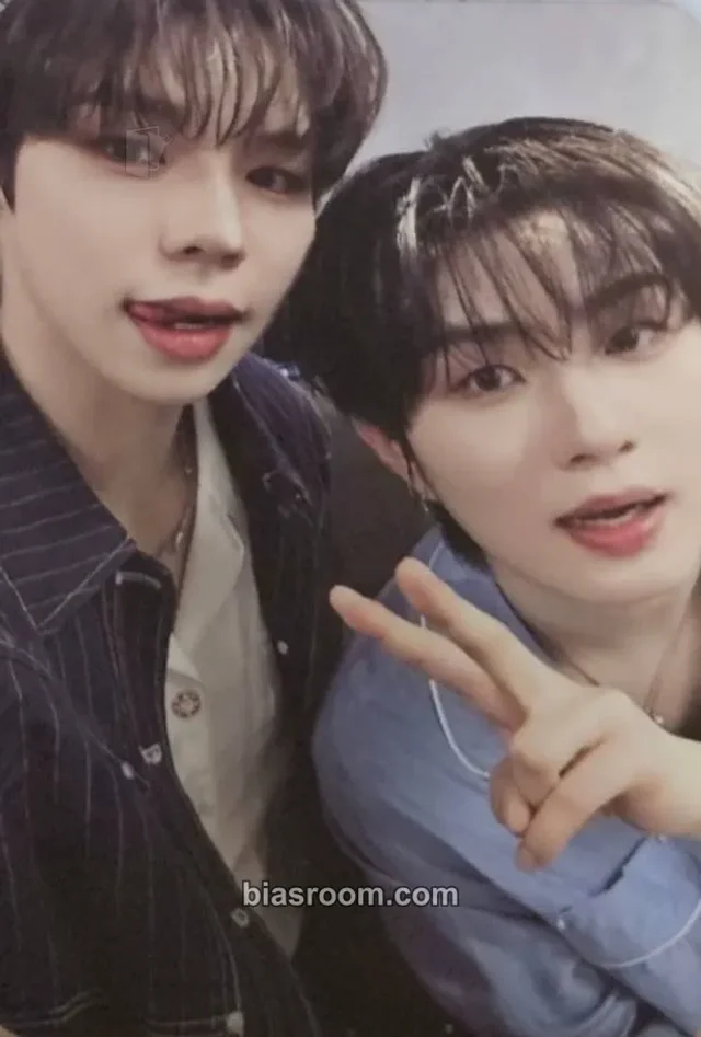 V01D - Juyeon & Jiseob - 01 Album unit photocard cardiverse round 3