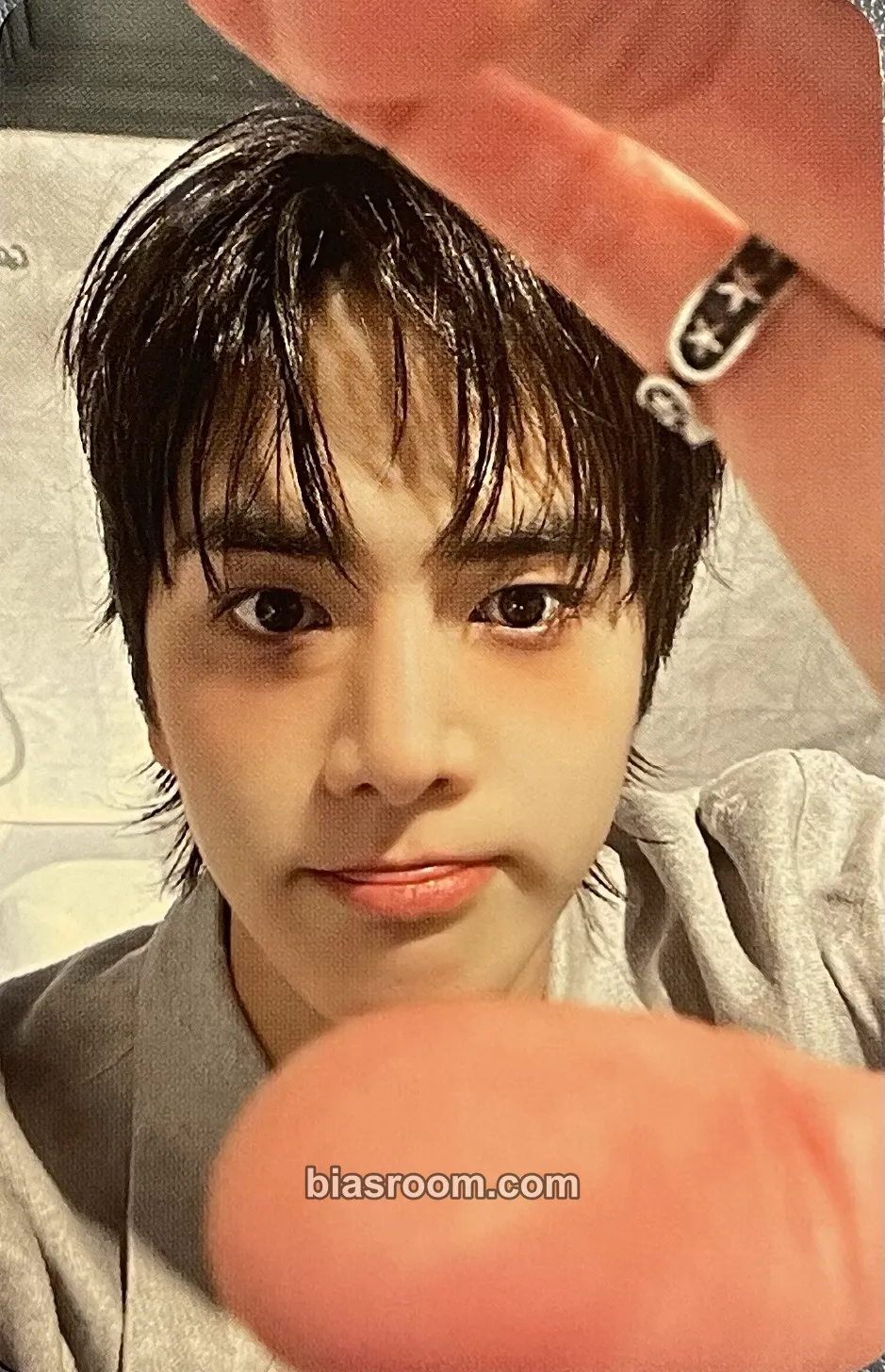 Younghoon Phantasy Pt. 3: Love Letter Photocard - THE BOYZ - THE BOYZ K-pop photocard