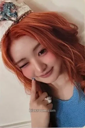 Athena Imperfect-I’mperfect Photocard - FIFTY FIFTY - FIFTY FIFTY K-pop photocard