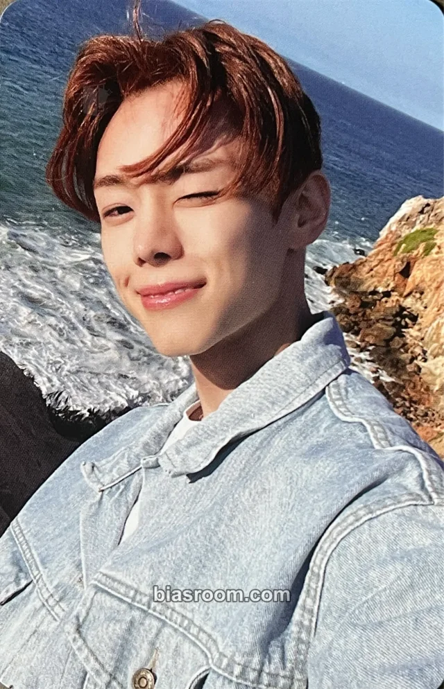 Yoon Seobin - Seobin - Love is Like a Wave Album album photocard