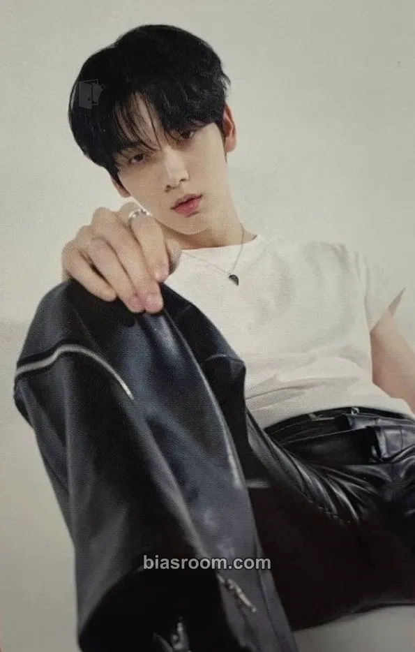 Soobin 2026 MOA Con Photocard - TOMORROW X TOGETHER - TOMORROW X TOGETHER K-pop photocard