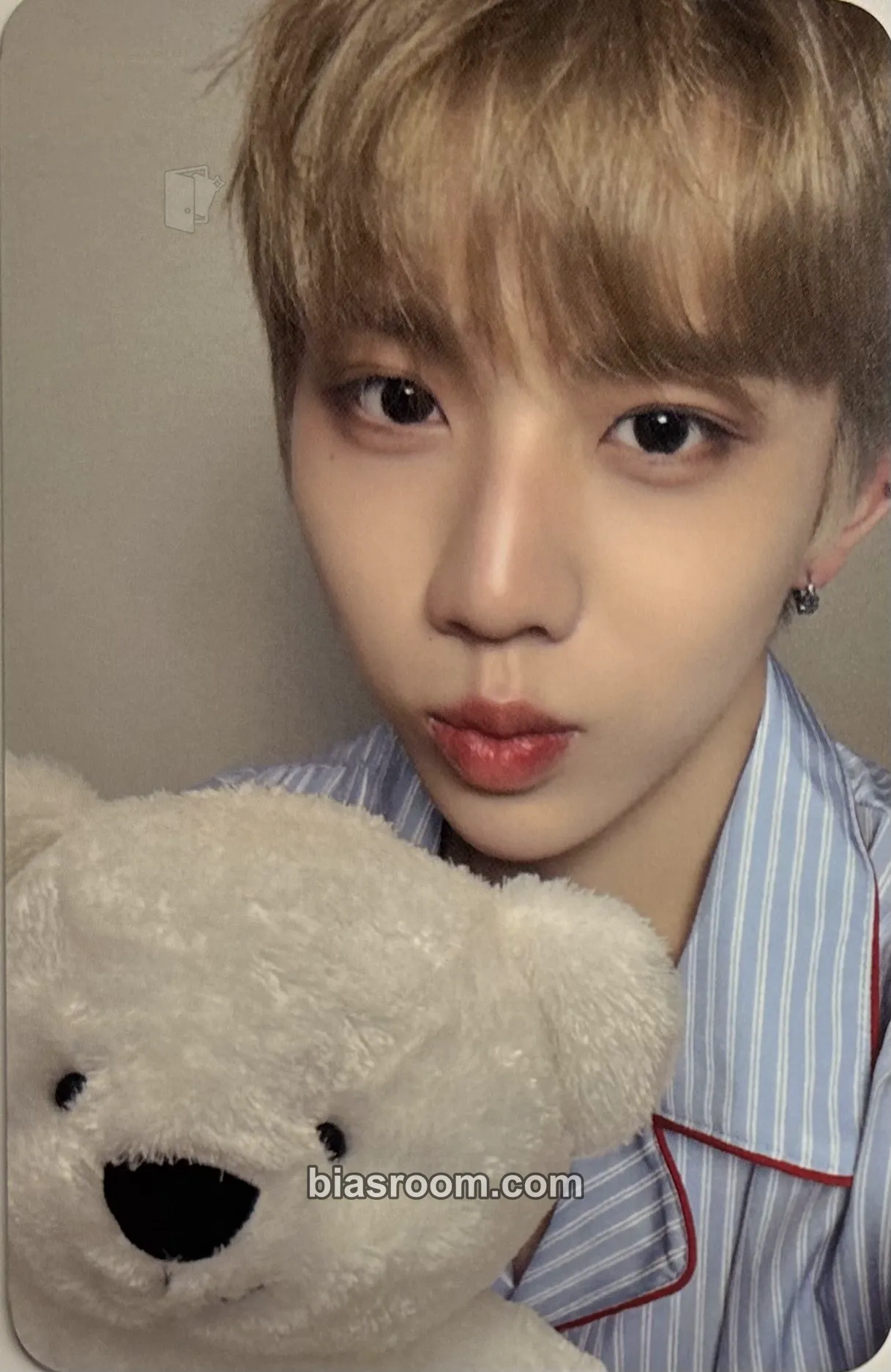 Yungyu Special Fan Event - Turn On The Light Photocard - 8TURN - 8TURN K-pop photocard