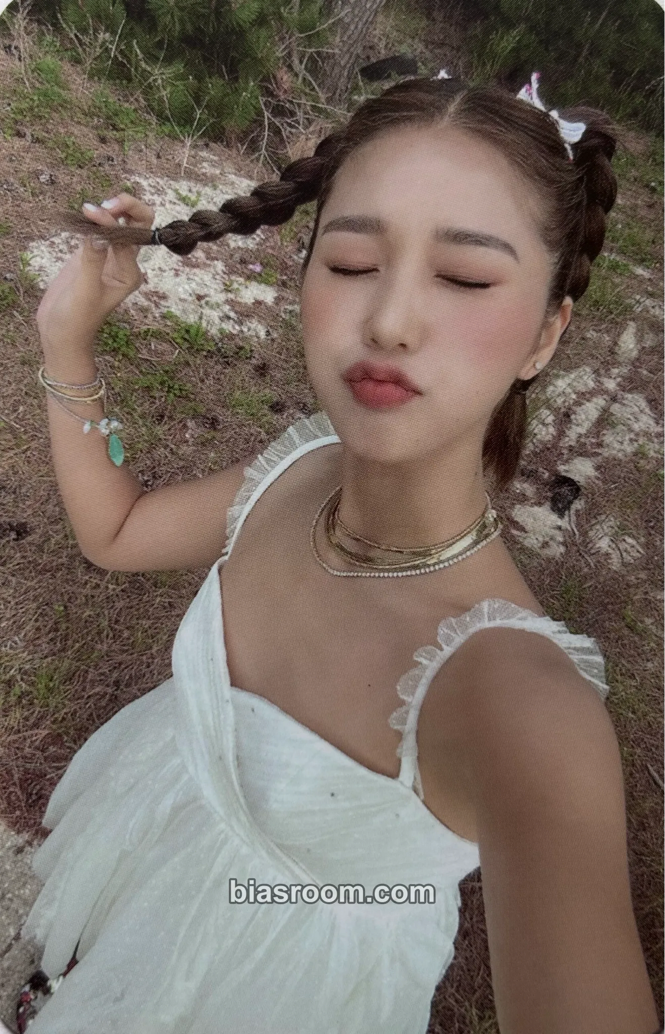 Mimi Golden Hourglass Photocard - OH MY GIRL - OH MY GIRL K-pop photocard