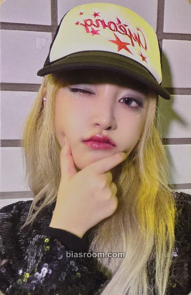IVE - Liz - I've Mine Album sony music japan yokohama round 1