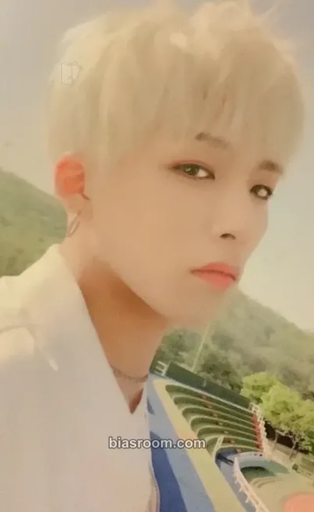 D-CRUNCH - Hyunho - M1112 (4colors) Album album photocard