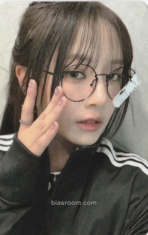Hana Day & Night Photocard - FIFTY FIFTY - FIFTY FIFTY K-pop photocard