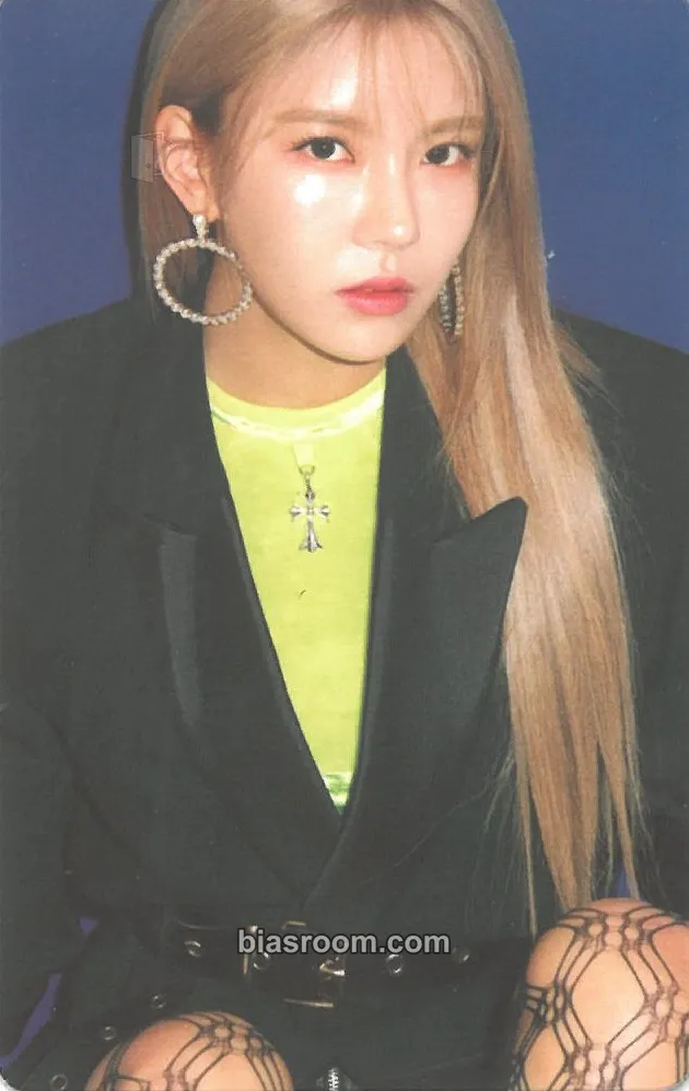 Nayoung Act 5: New Action Photocard - gugudan - gugudan K-pop photocard