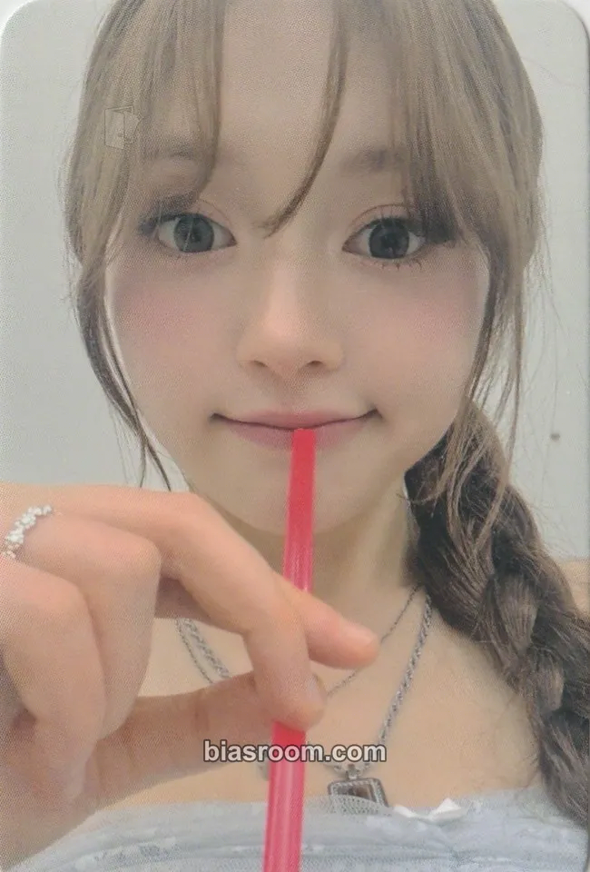 Chanelle Moon Day & Night Photocard - FIFTY FIFTY - FIFTY FIFTY K-pop photocard
