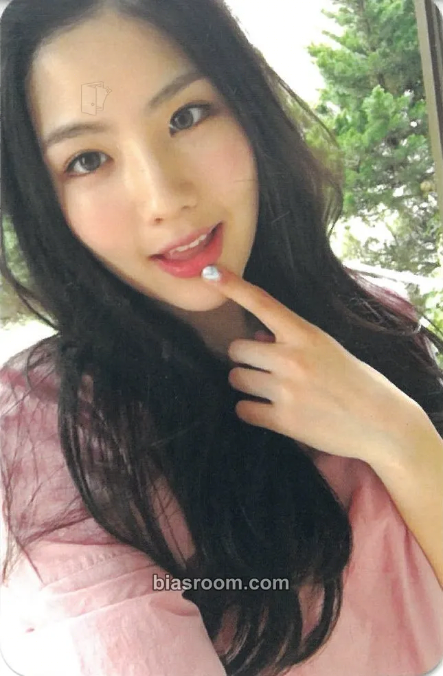 Hyeyeon Act 1: The Little Mermaid Photocard - gugudan - gugudan K-pop photocard