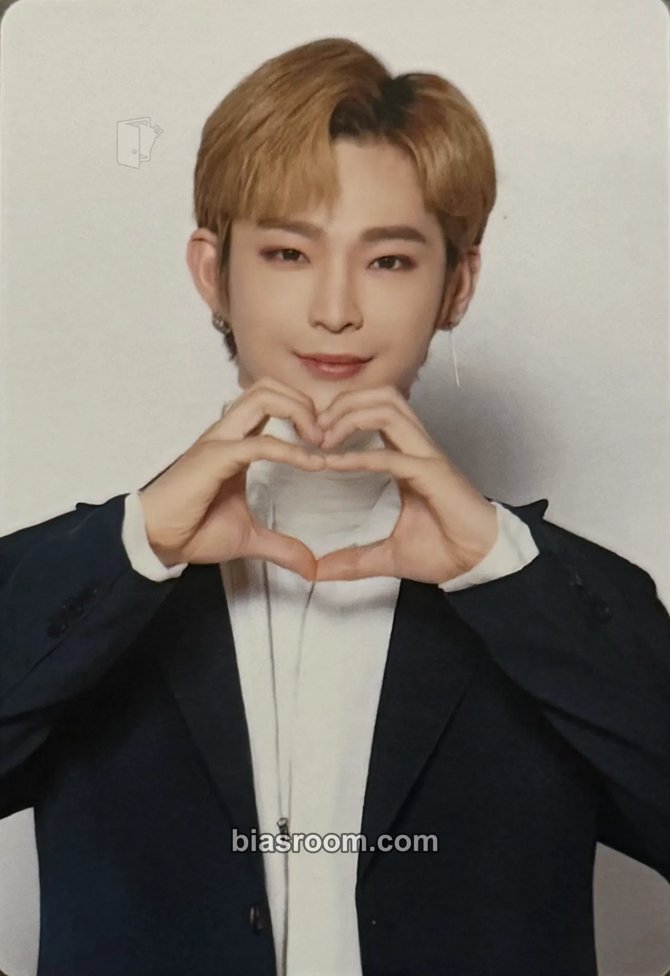Leedo 2020 Oneus Japan 2nd Live Fly With Us Final Photocard - ONEUS - ONEUS K-pop photocard