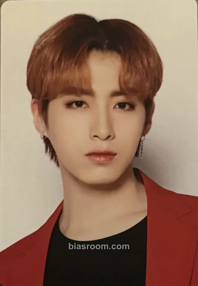 ONEUS - Xion - JAPAN 2ND LIVE - FLY WITH US FINAL DVD Other japan edition