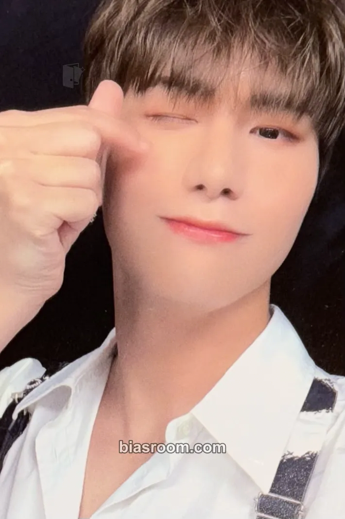 Seungsik SUMMER VICation Fanconcert Photocard - VICTON - VICTON K-pop photocard