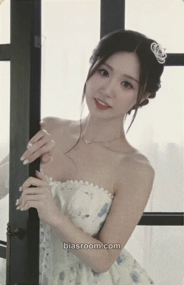 MUU - MUU (Taeryeong) - Hello, Wonderland Album album photocard photocard set KiT/kihno version