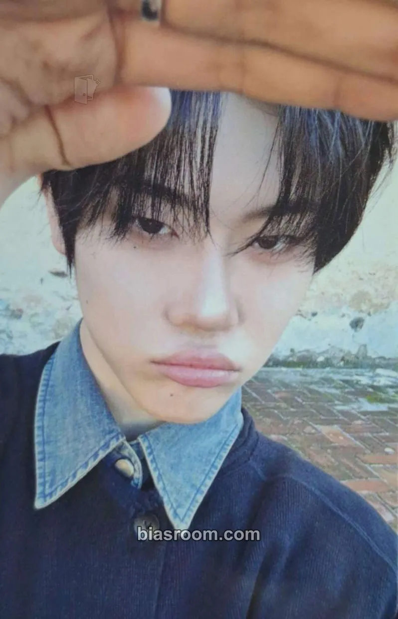 Jang Yeojun ETERNALT Photocard - CLOSE YOUR EYES - CLOSE YOUR EYES K-pop photocard