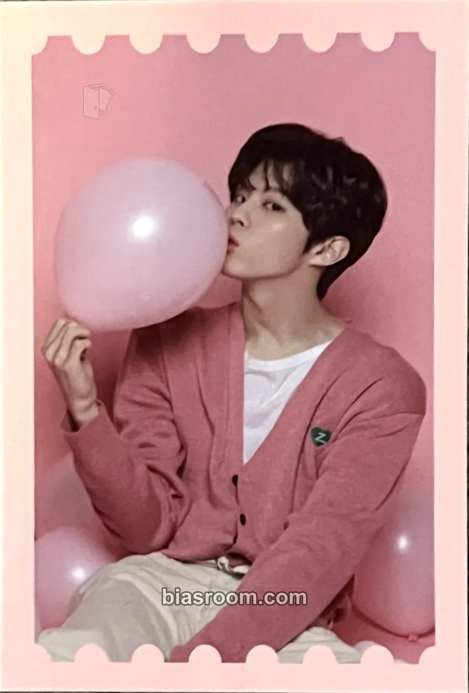 Wooseok Nia 1st KIT Photocard - Kim Wooseok - Kim Wooseok K-pop photocard