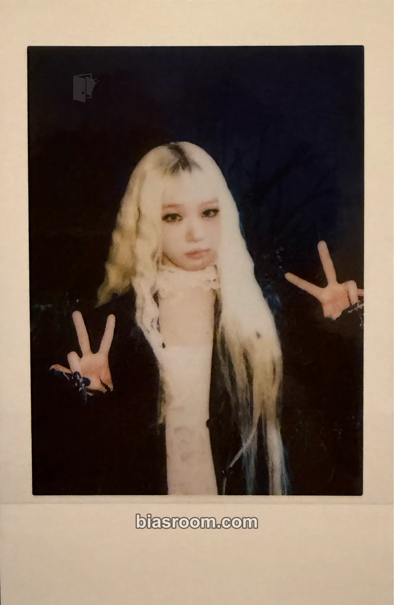 Kim Chaewon PUREFLOW pt.1 Photocard - LE SSERAFIM - LE SSERAFIM K-pop photocard