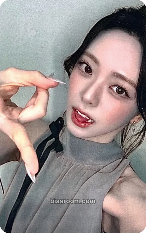 Yuna Motto Photocard - ITZY - ITZY K-pop photocard