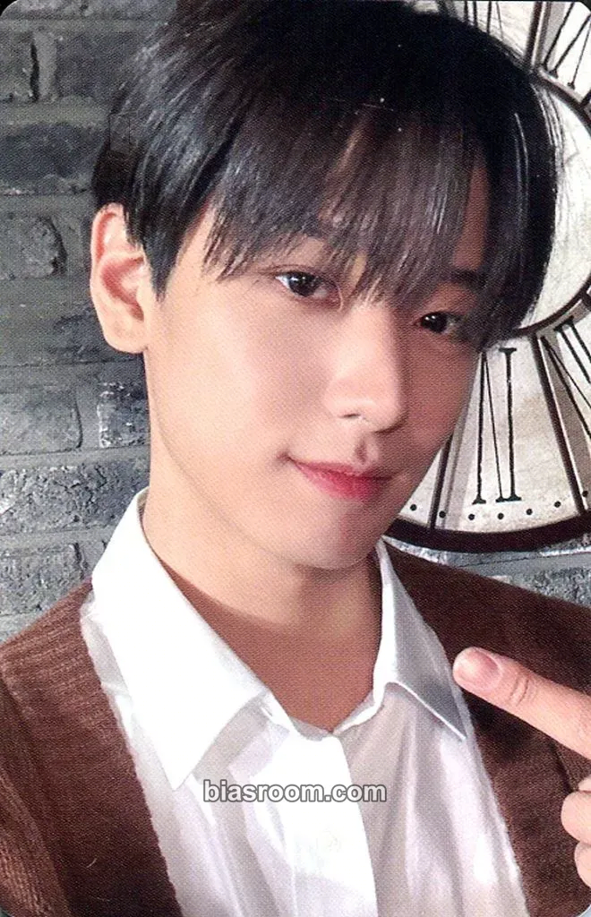 Juyeon 2nd World Tour: Zeneration Photocard - THE BOYZ - THE BOYZ K-pop photocard