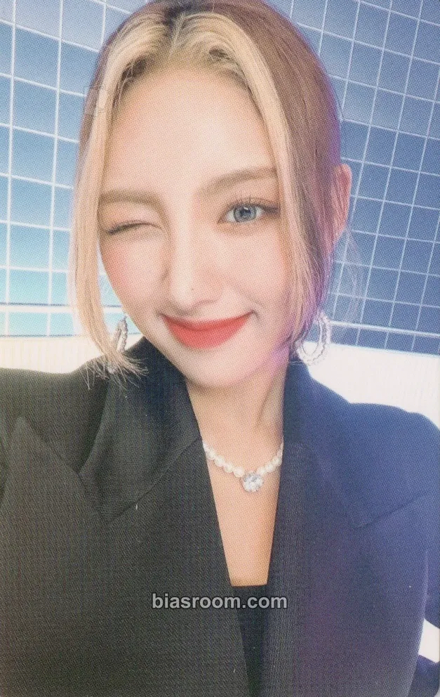 Chowon Light a Wish Photocard - LIGHTSUM - LIGHTSUM K-pop photocard
