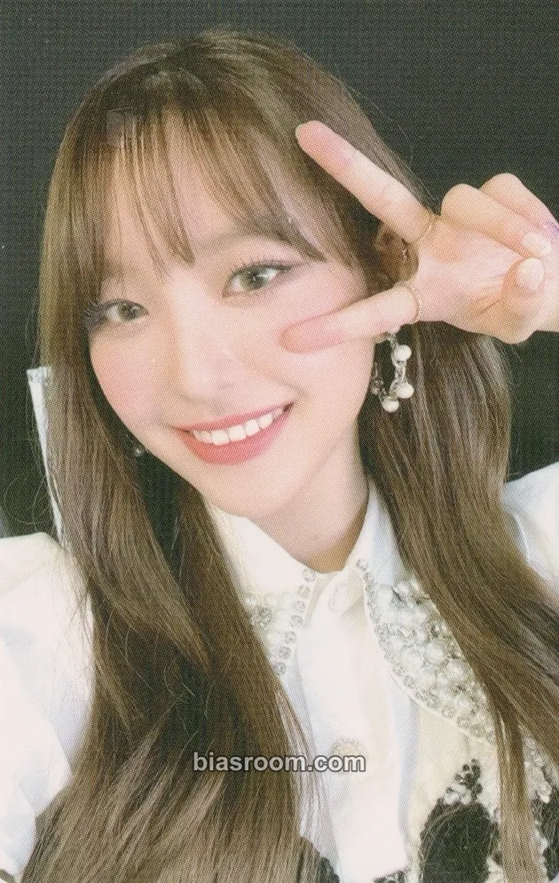 Yujeong Light a Wish Photocard - LIGHTSUM - LIGHTSUM K-pop photocard