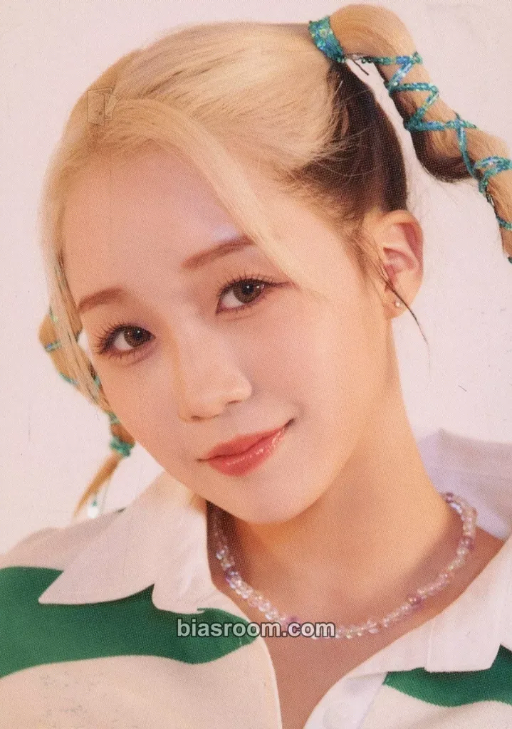 Hikaru FLY-UP: Japan Debut Showcase Live Photocard - Kep1er - Kep1er K-pop photocard