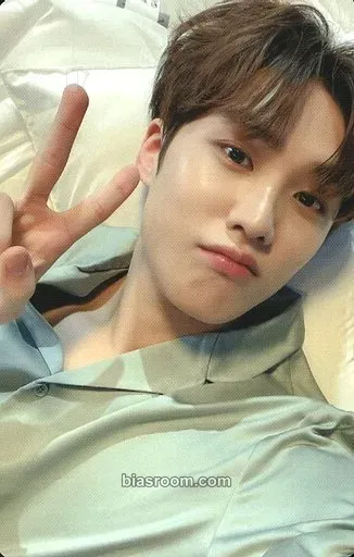 Jacob 2nd World Tour: Zeneration Photocard - THE BOYZ - THE BOYZ K-pop photocard