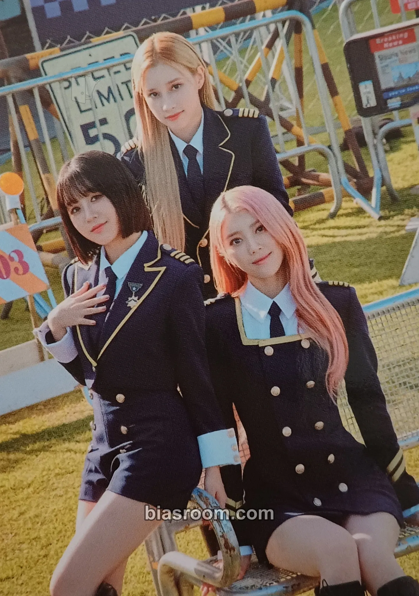 FLY HIGH: Japan Fan Concert 2024 Photocard - Kep1er - Kep1er K-pop photocard
