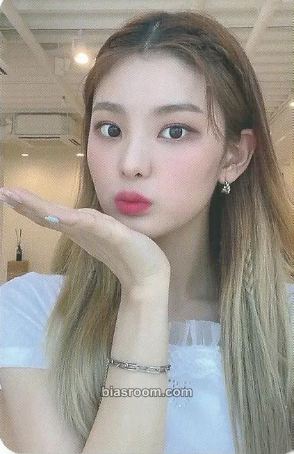 Sangah Vanilla Photocard - LIGHTSUM - LIGHTSUM K-pop photocard