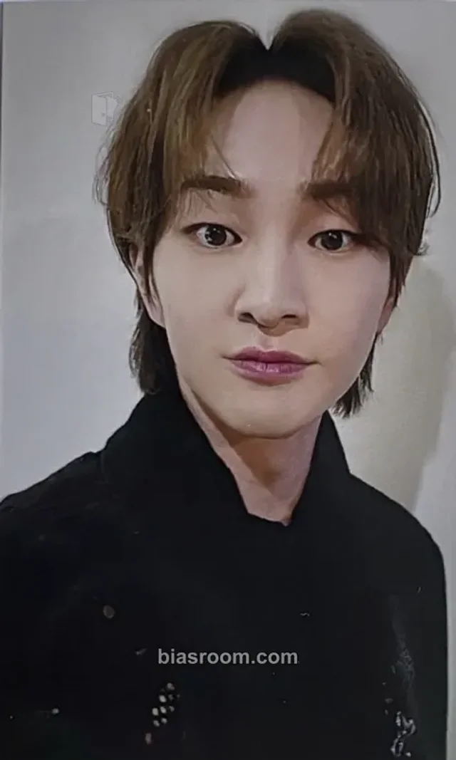 SHINee - Onew - Circle Album ums japan (universal music store) pob (pre-order benefit) selfie