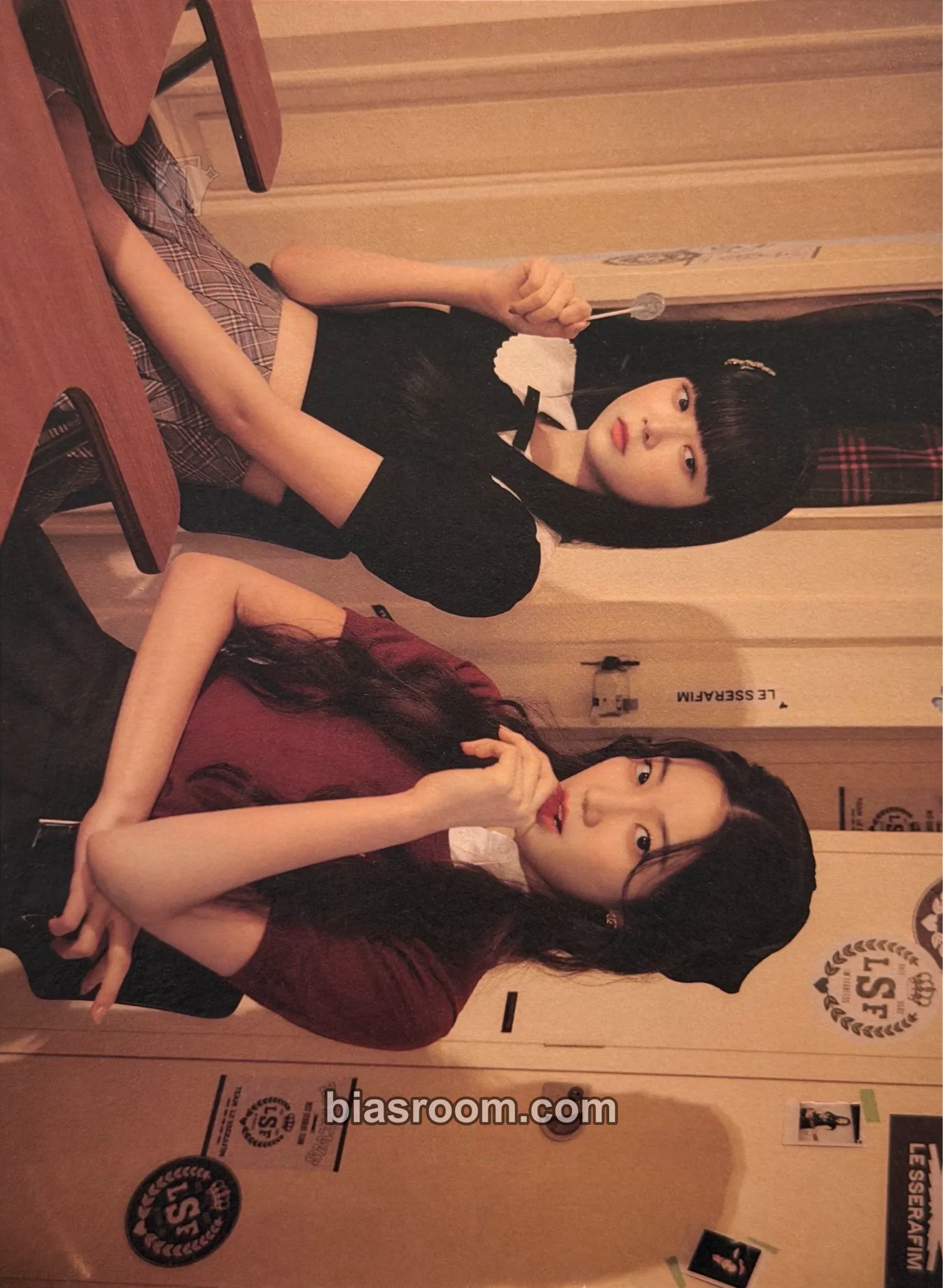 2023 Season's Greetings ‘Class of 2023’ Photocard - LE SSERAFIM - LE SSERAFIM K-pop photocard