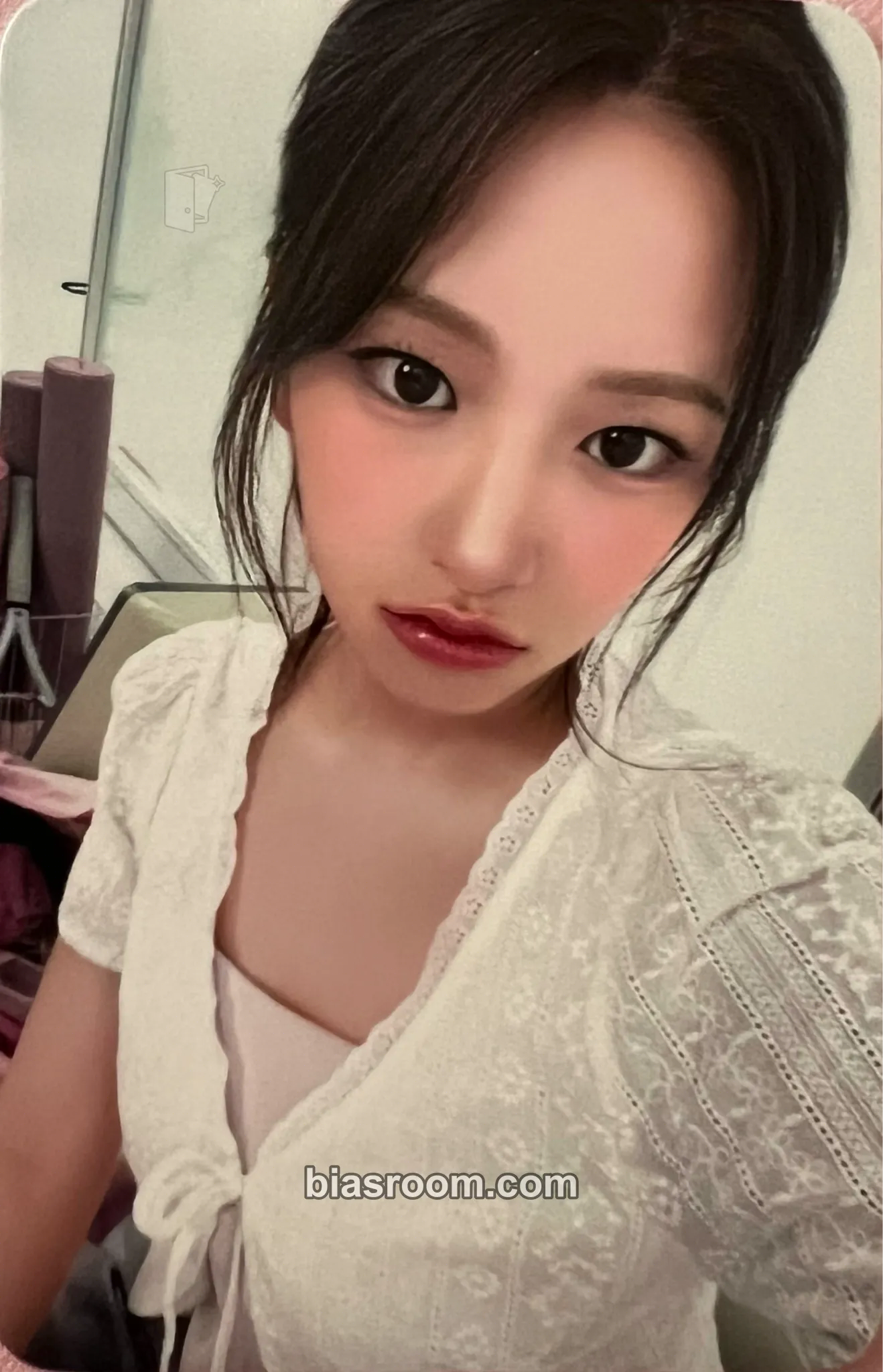 Yujin Yujin x CLIO Photocard - IVE - IVE K-pop photocard