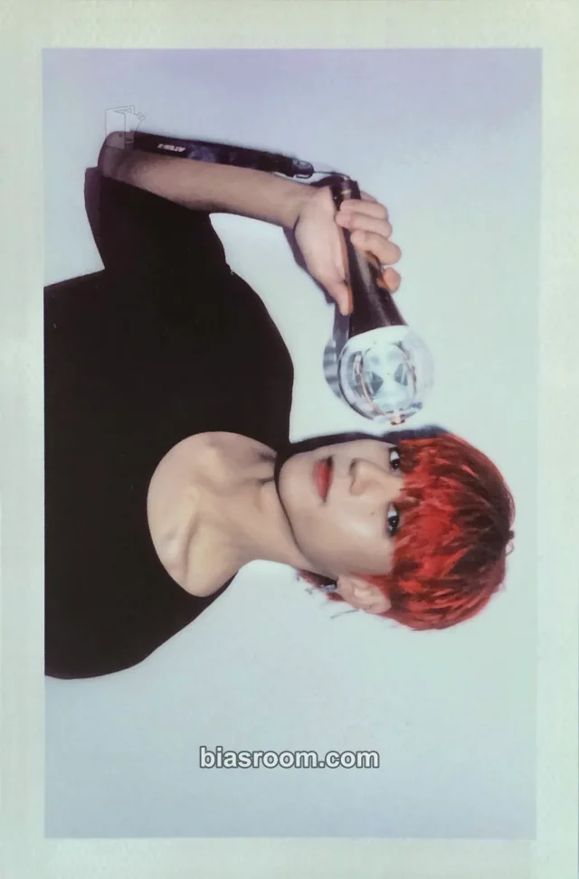 ATEEZ - Wooyoung - The Fellowship : Break The Wall in Seoul DVD/Blu-Ray Other dvd inclusion polaroid