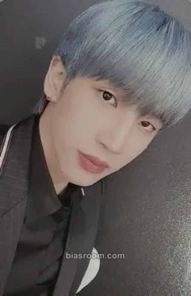 D-CRUNCH - Minhyuk - Daydream Album pob (pre-order benefit) makestar