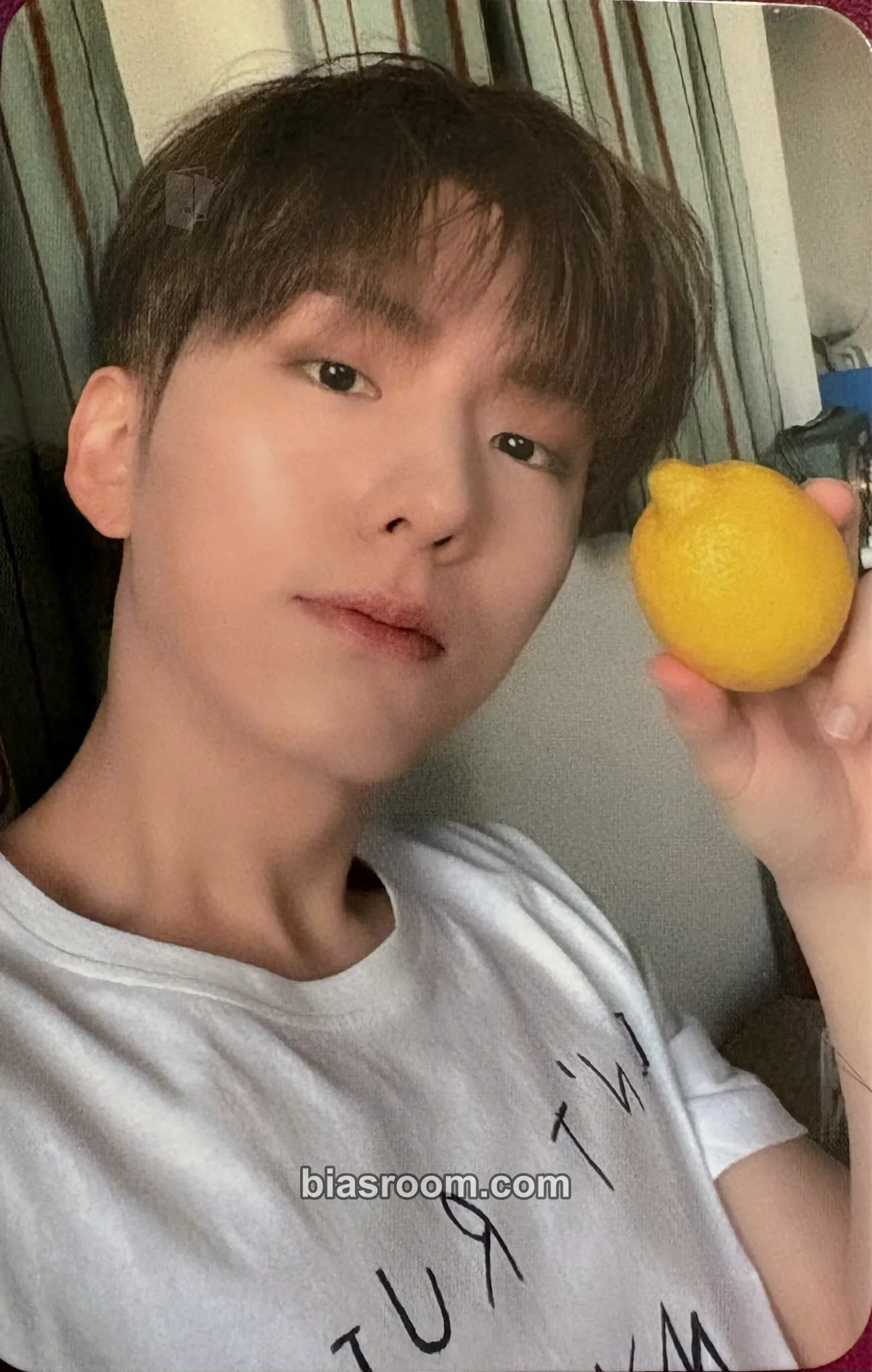 Kihyun Voyager Photocard - MONSTA X - MONSTA X K-pop photocard