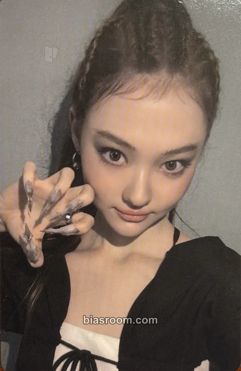 Ella BITE NOW Photocard - MEOVV - MEOVV K-pop photocard