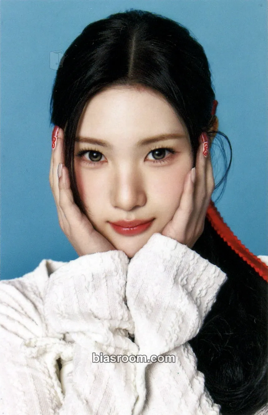 Juun RUDE! Photocard - Hearts2Hearts - Hearts2Hearts K-pop photocard
