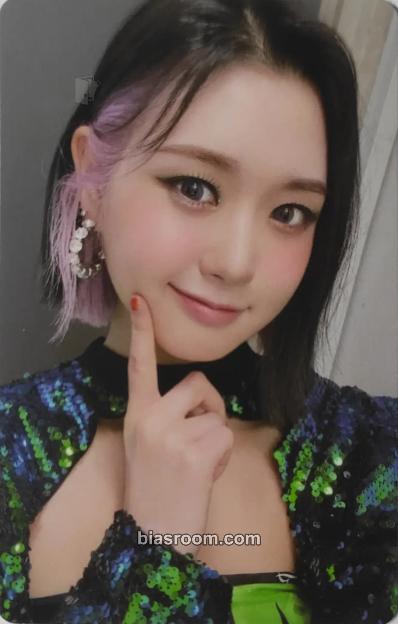 Mire Veni Vidi Vici Photocard - TRI.BE - TRI.BE K-pop photocard