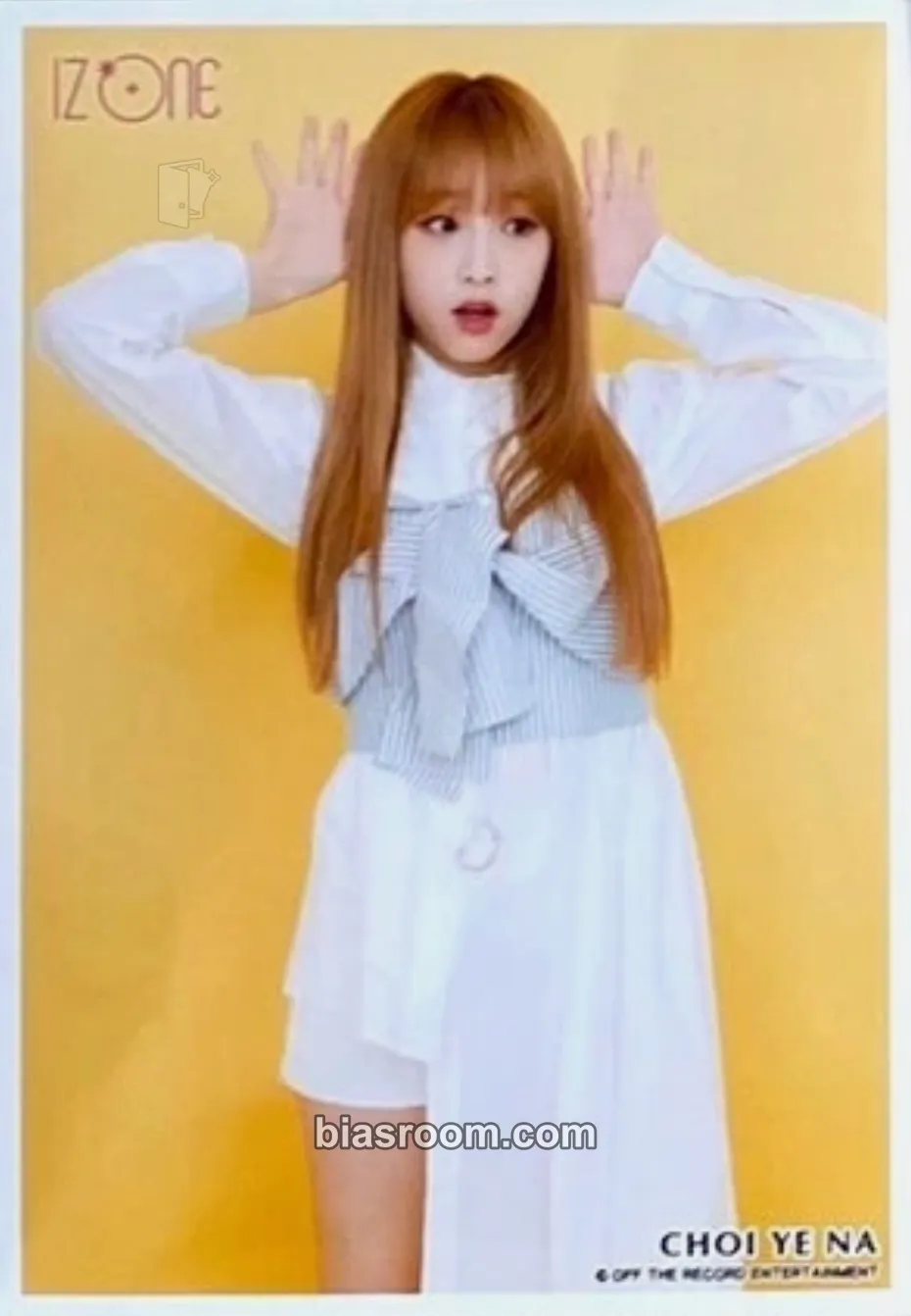 Yena Suki to Iwasetai Photocard - IZ*ONE - IZ*ONE K-pop photocard