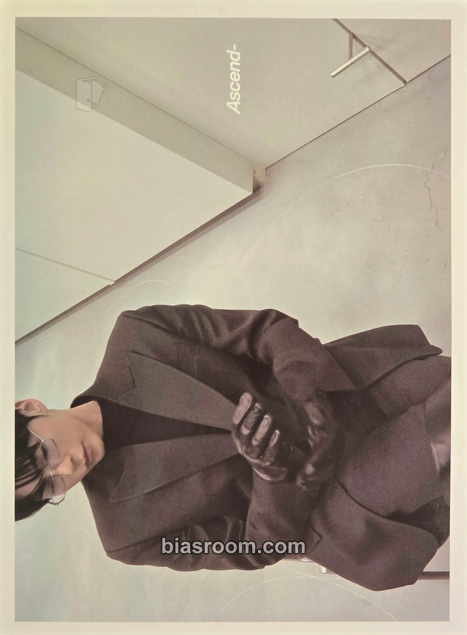 Hanbin Ascend- Photocard - ZEROBASEONE - ZEROBASEONE K-pop photocard