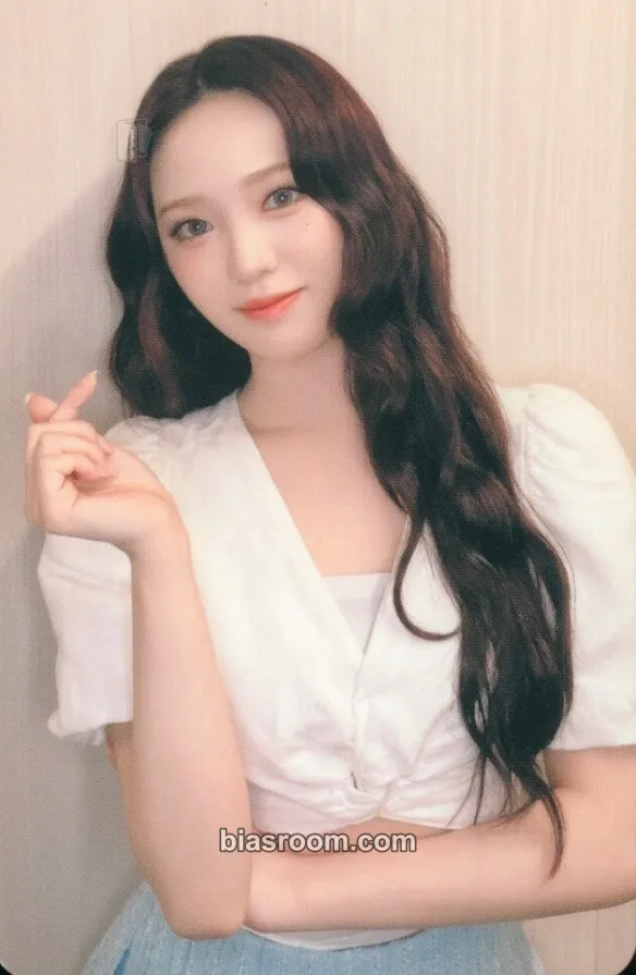 Rio New Emotion Photocard - NiziU - NiziU K-pop photocard