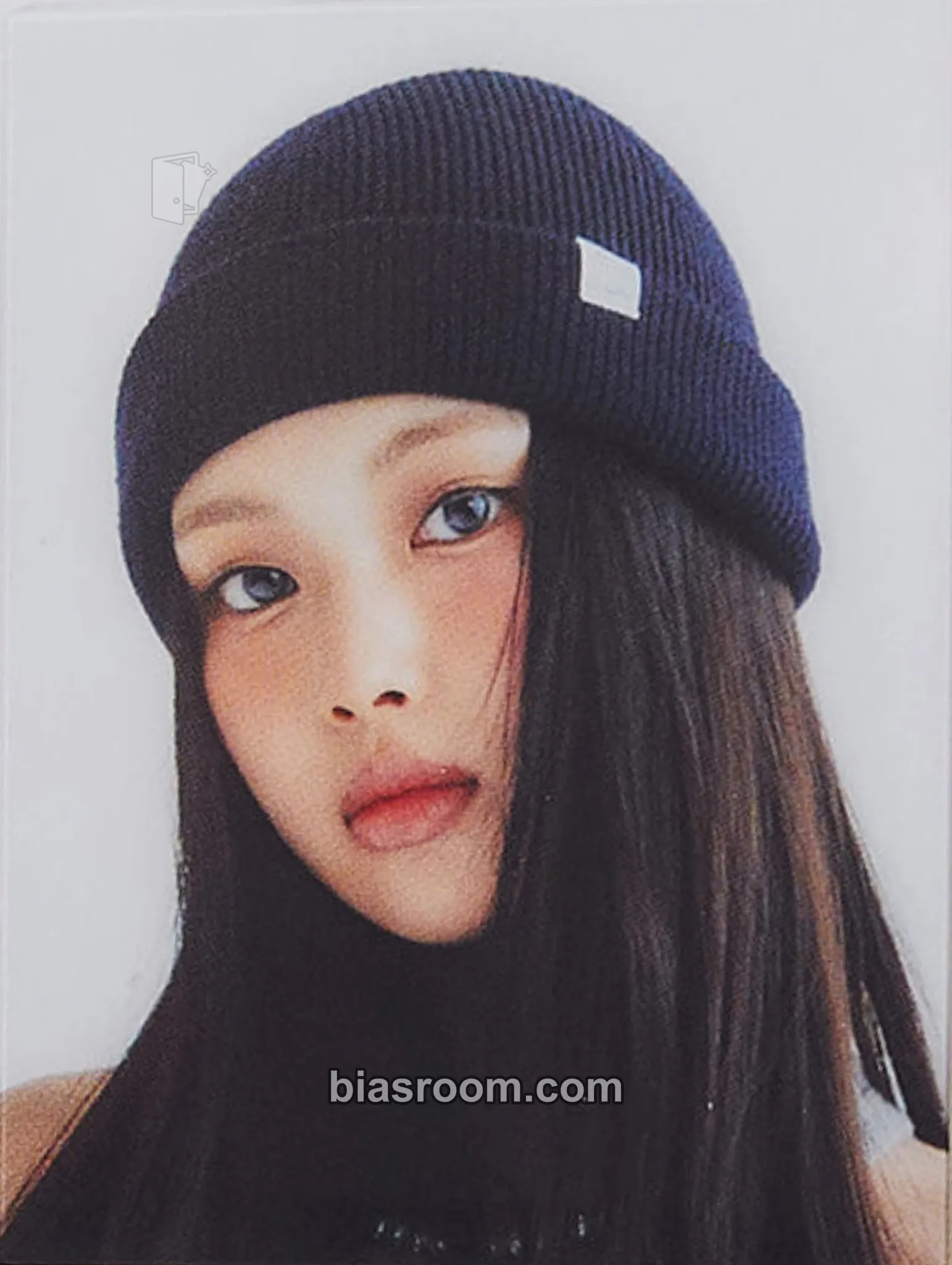 Hyein How Sweet Photocard - NewJeans - NewJeans K-pop photocard